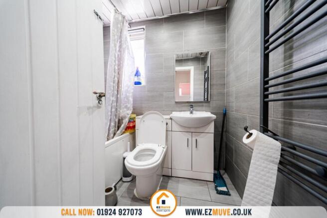 3 bed Semi-Detached for sale Image 11