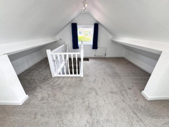 ATTIC ROOM
