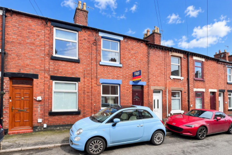 Grosvenor Street, Leek, ST13 5NA