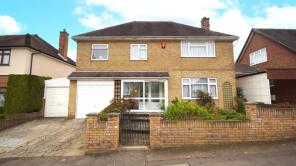 3, Bancroft Avenue, Buckhurst Hill IG9 5JW