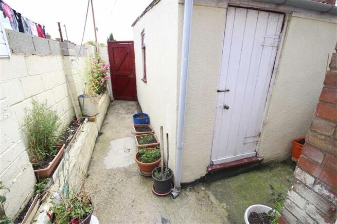 Rear Garden: