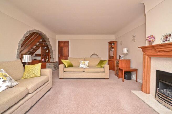 Lounge Additional