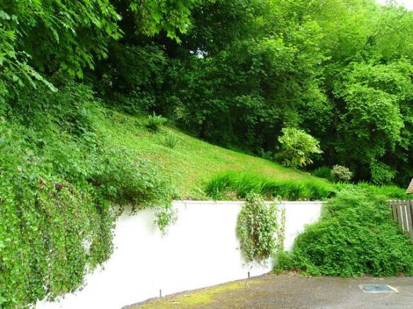 Elevated rear garden