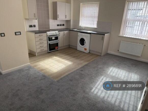 Kitchen/Living Area