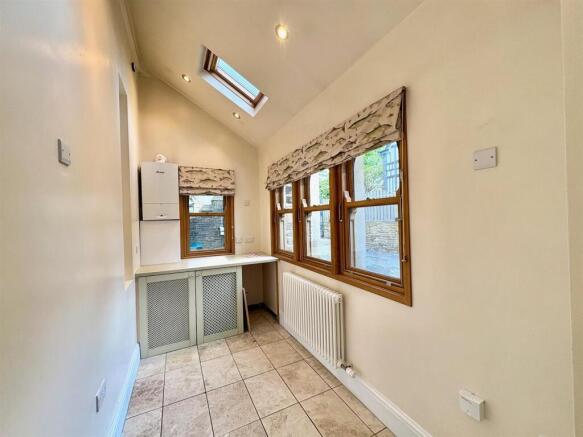1 bed Apartment for sale Image 5