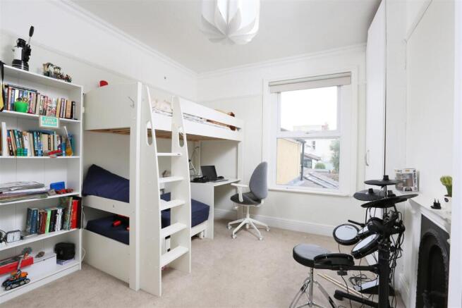 Photo 8