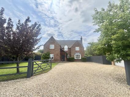 Wymondham Road, New Buckenham, Norfolk