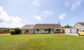 Farleys End, Westhill Lane, Yarmouth PO41 0RW