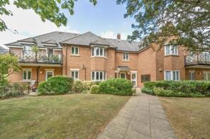 Flat 2, Stewart House, Church Road, Stanmore HA7 4FD