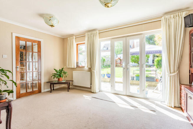 LARGE LIVING-ROOM