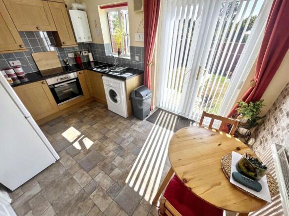 2 bed End of Terrace for sale Image 4