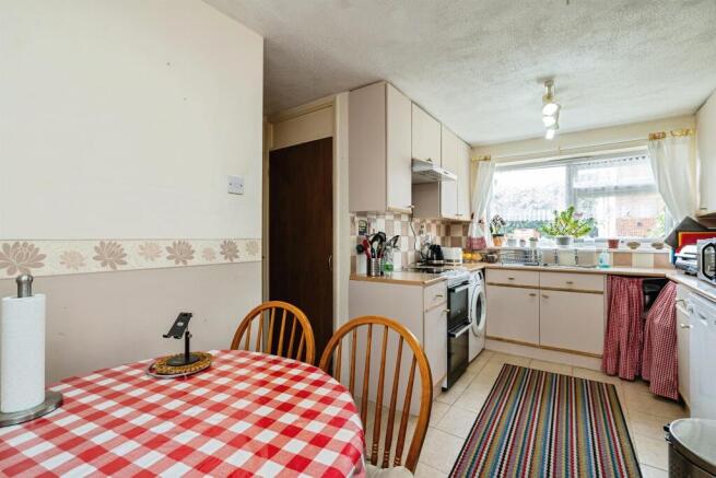 Amethyst Close, Gorleston, Great Yarmouth photo 4