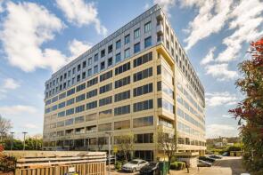 206, Westgate House, West Gate, London W5 1BF