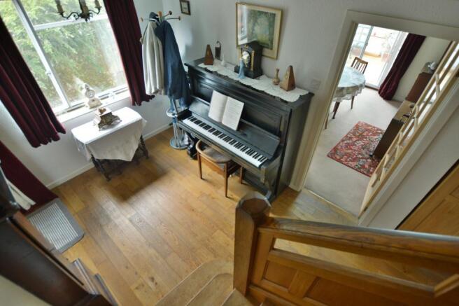 Photo 16