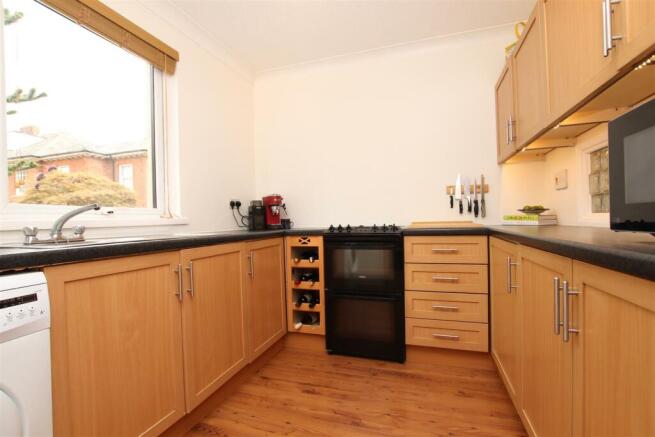 Kitchen.JPG
