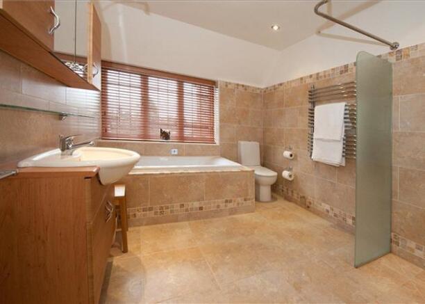 Travertine Tiling