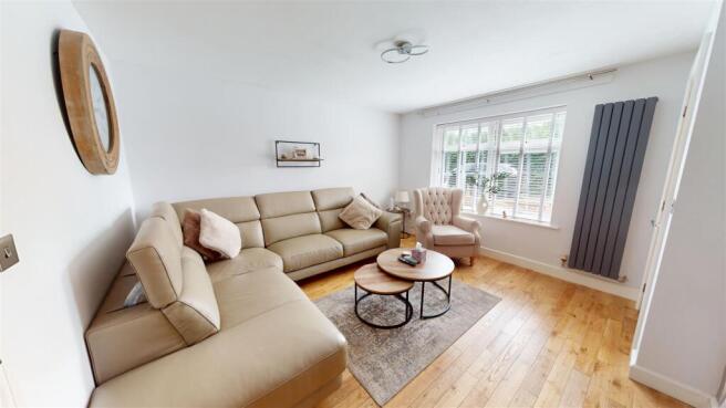 3 bed Semi-Detached for sale Image 9