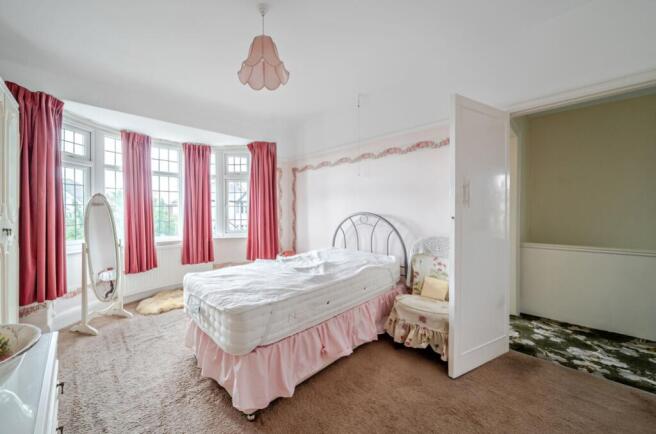 3 bed Semi-Detached for sale Image 10