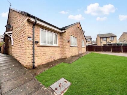 Carmine Close, Huddersfield, HD5