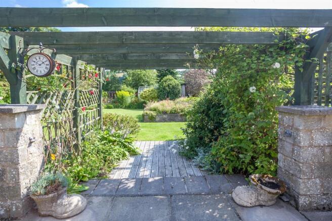 Rear Garden 1.jpg