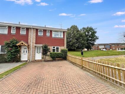 Cedar Close, Burgess Hill