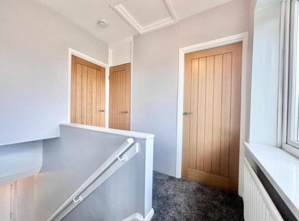2 bed Semi-Detached for sale Image 8