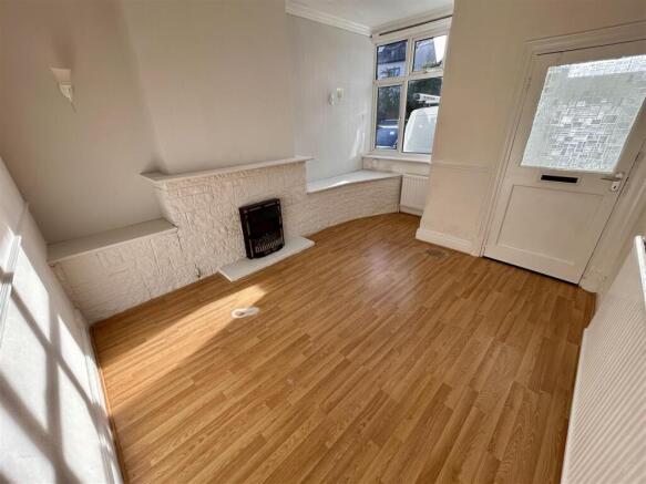 Hinckley Road, Burbage, Hinckley photo 4