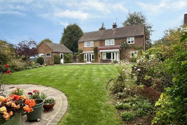 Tuesley Lane, Busbridge photo 4