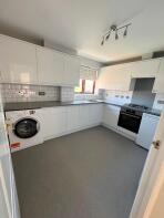 3, Weston Close, Potters Bar EN6 2BQ