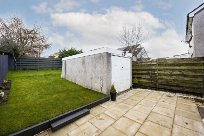 48_NETHERHOUSE_AVE_LENZIE_002.JPG