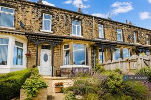 1, Hollins Bank, Sowerby Bridge HX6 2RU