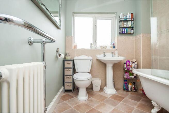 Photo 10