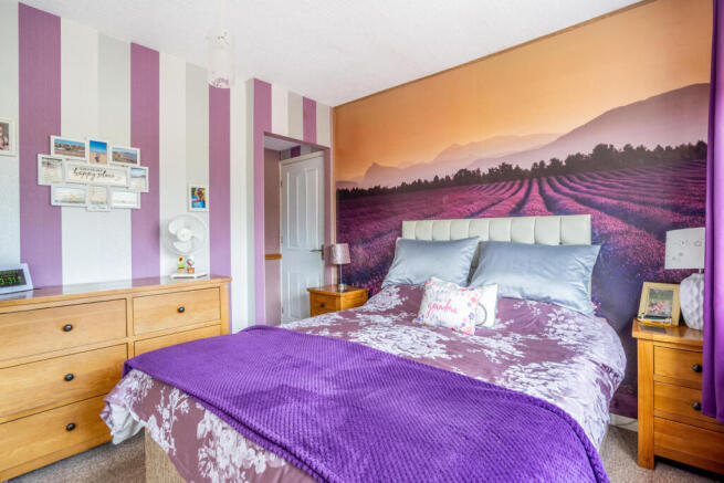3 bed Bungalow for sale Image 8