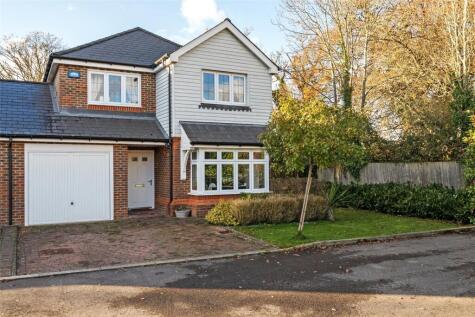 Baker Drive, Smallfield, Horley, Surrey, RH6