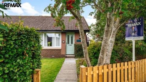 Tippet Knowes Park, Winchburgh, EH52