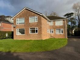 8, 51 Barrington Court, Talbot Avenue, Bournemouth BH3 7HT