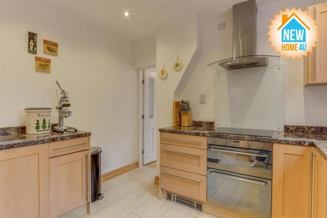 KITCHEN: