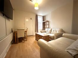 16, Harland Road, Sheffield S11 8NB