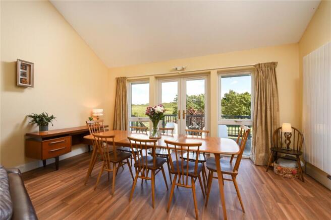 Dining Rm/Sitting Rm