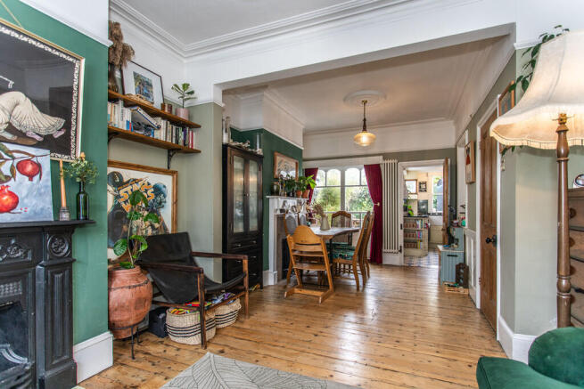 24 Lorne Road25