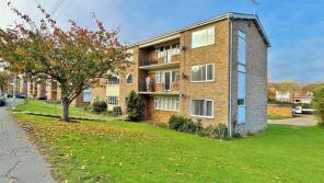 Flat 2, 321, Walton Road, Walton On The Naze CO14 8LR
