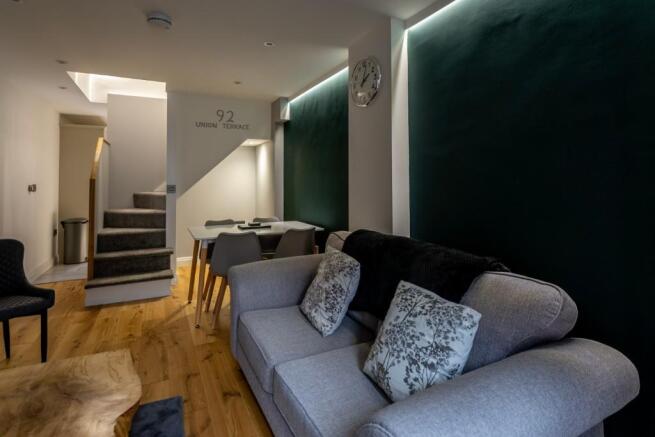 2 bed Detached to rent Image 12