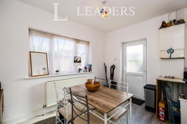 kitchen/dining room