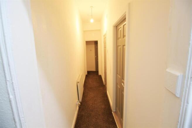 5 bed House Share to rent Image 5
