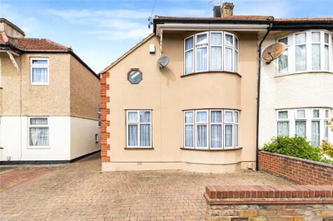 Clifton Road, Welling, DA16