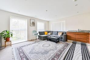 Flat 8, Henry Court, Unwin Way, Stanmore HA7 1FG