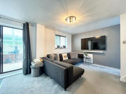 Portree Close, Eccles, M30