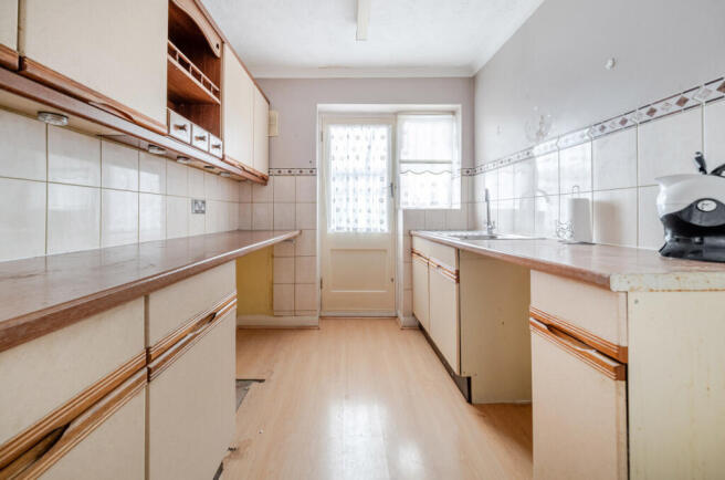 1439477-1-69d7b81...