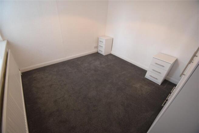 3 bed Maisonette to rent Image 8