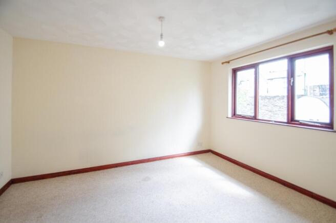 Lettings TPS Bodmin 01208 74182-02